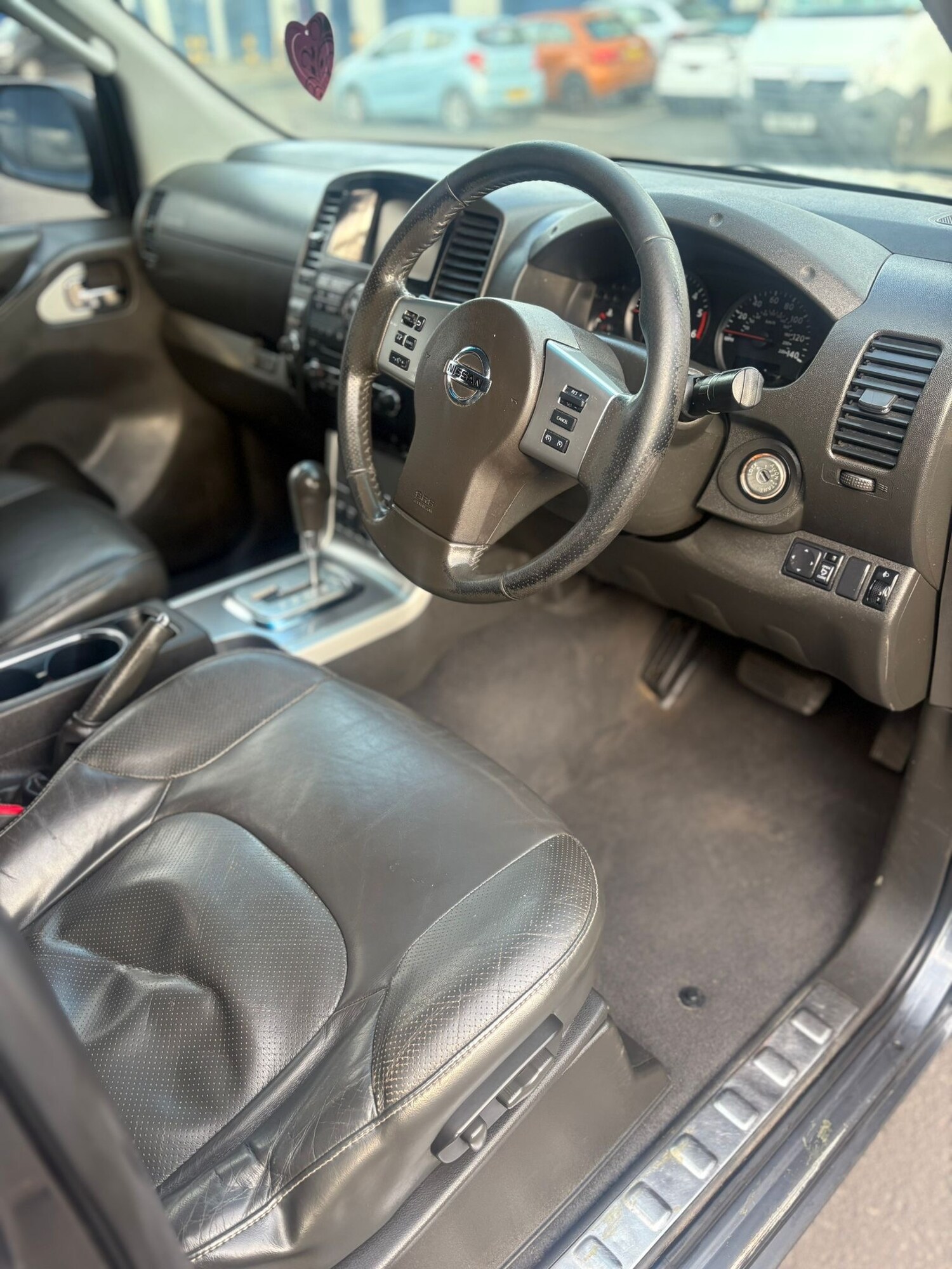 Used Nissan Navara 2014 for sale - 76941831: Photo 25