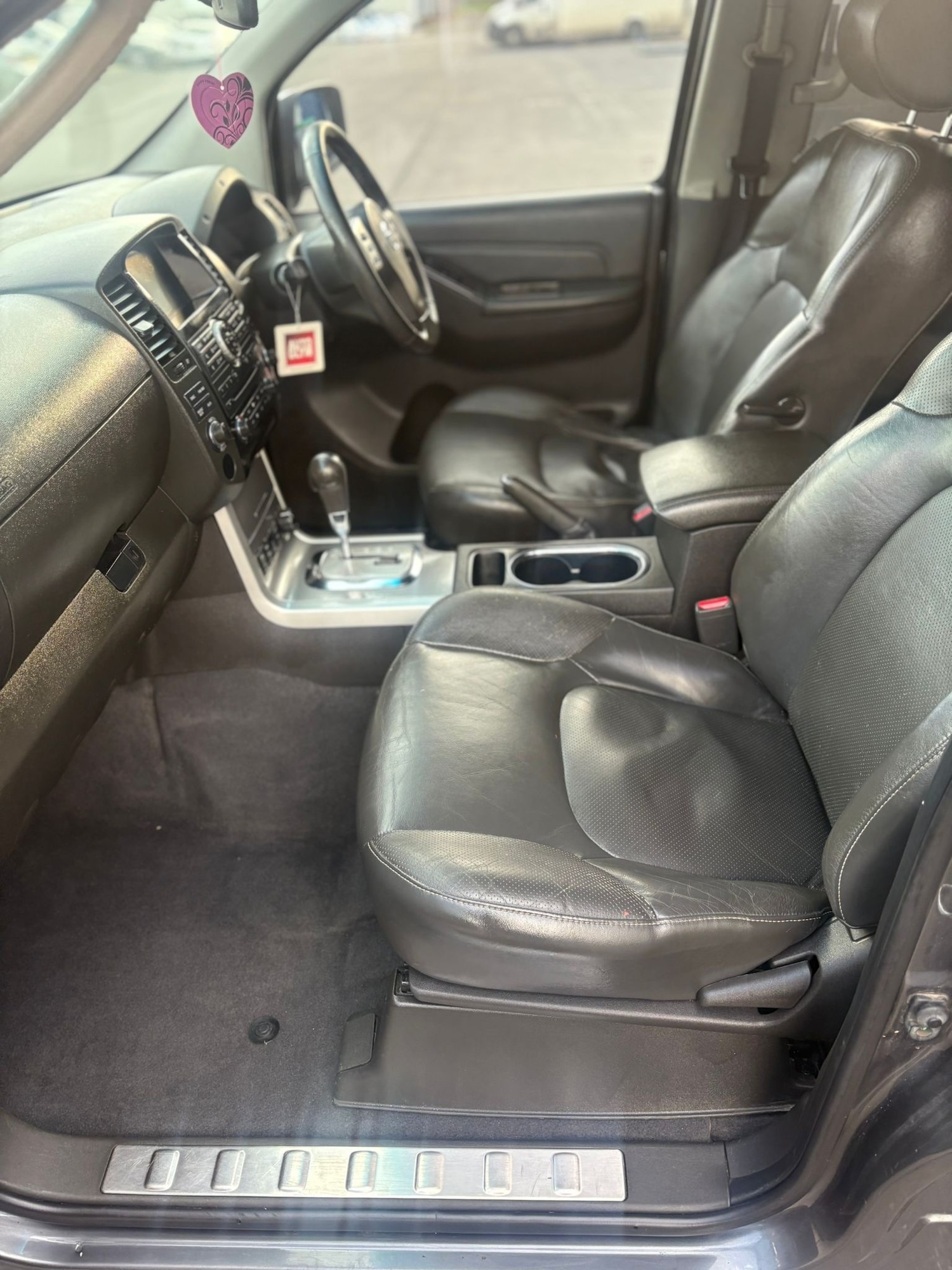 Used Nissan Navara 2014 for sale - 76941831: Photo 26