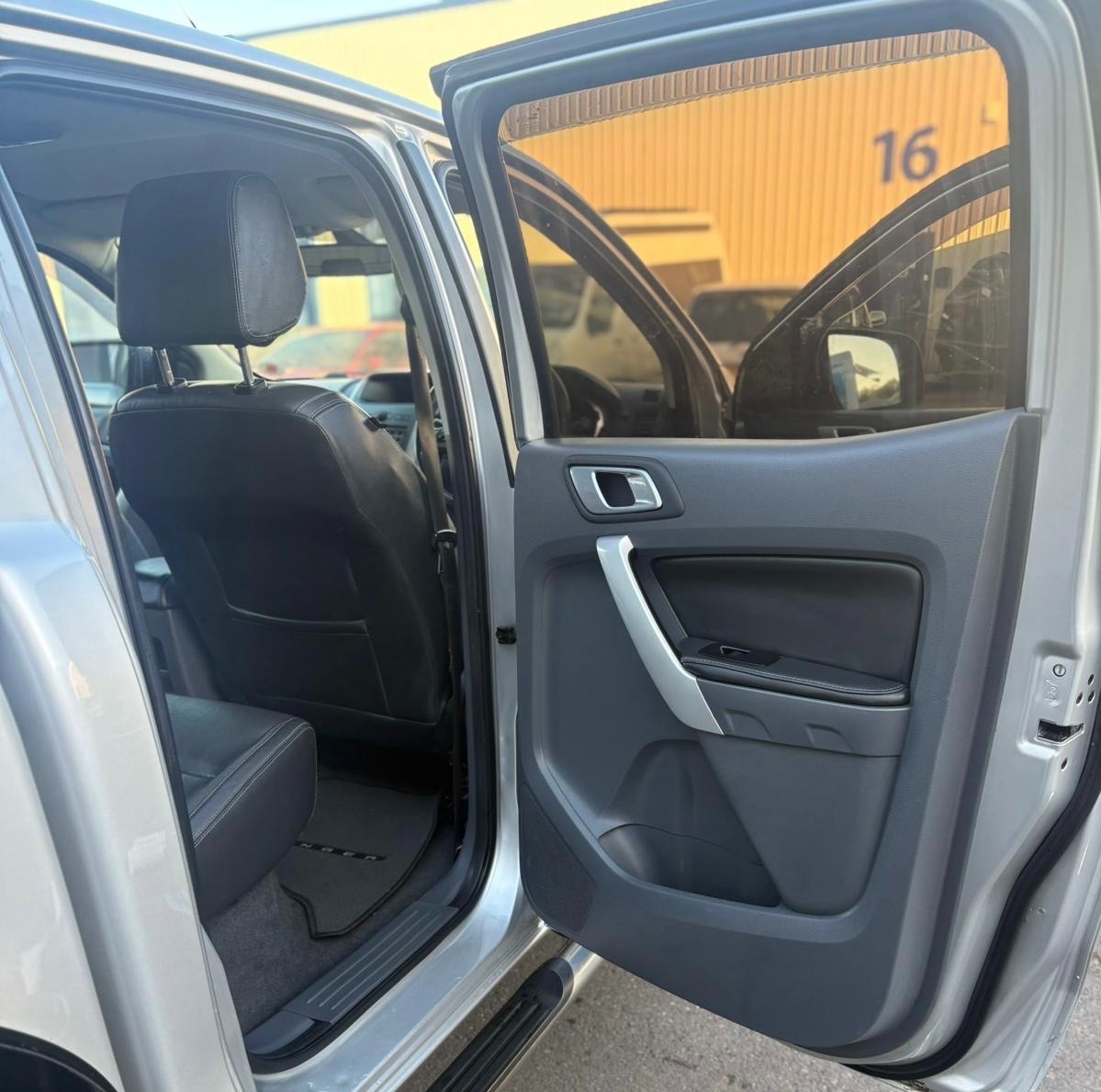 Used Ford Ranger 2013 for sale - 76699637: Photo 32