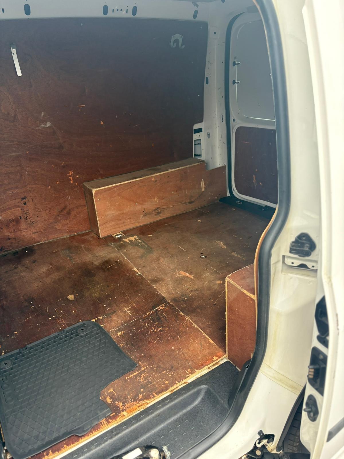 Vehicle 27