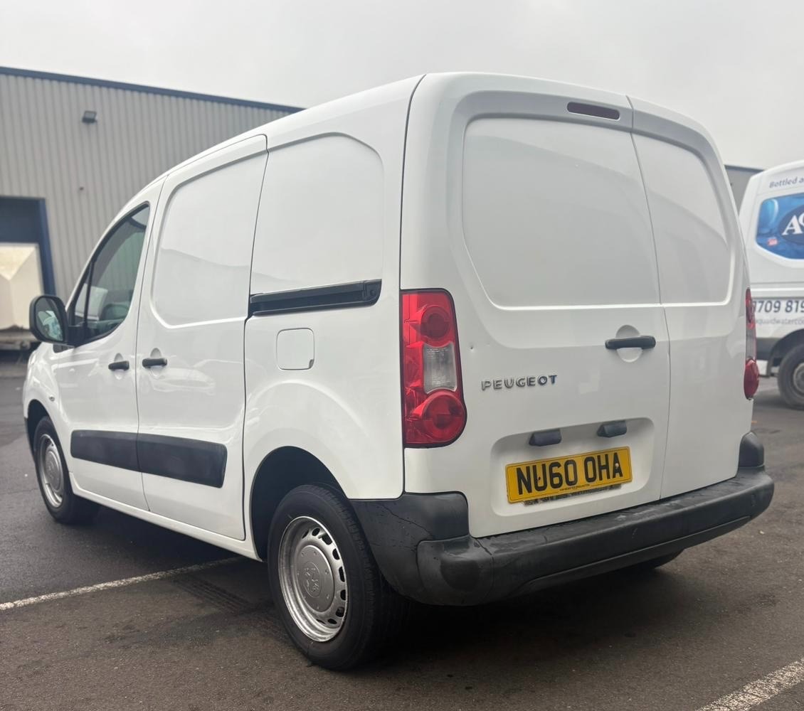 Used Peugeot Partner 2010 for sale - 76257972: Photo 11