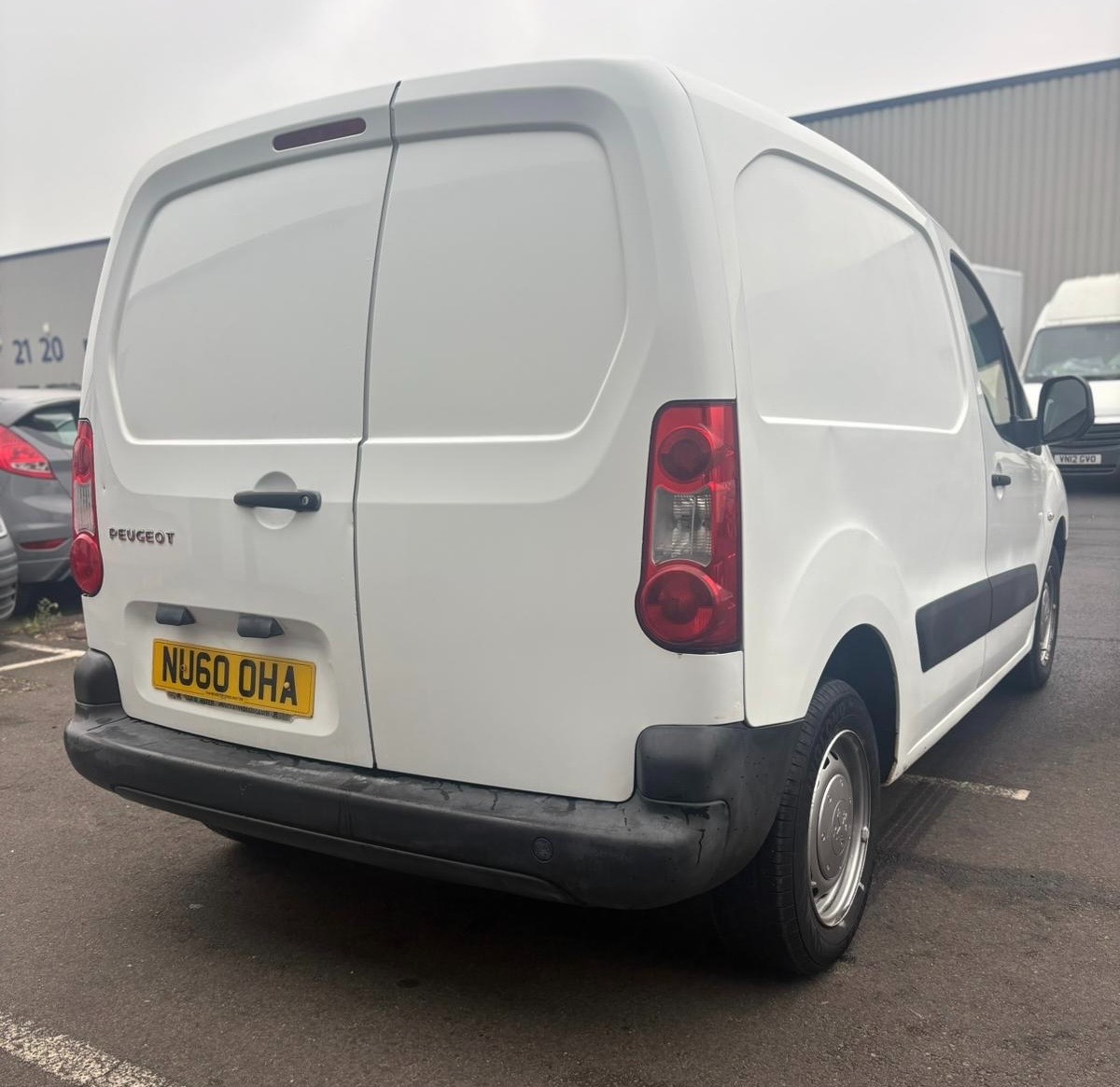 Used Peugeot Partner 2010 for sale - 76257972: Photo 12