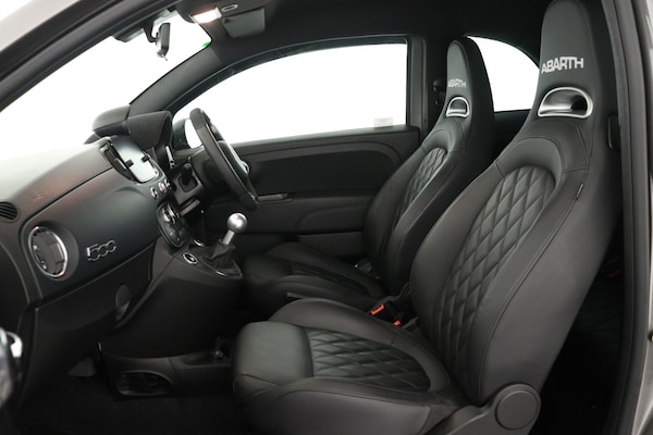 Used Abarth 695 2023 for sale - 76062082: Photo 11