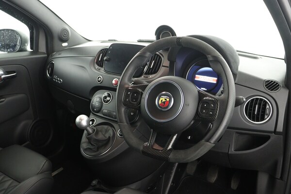 Used Abarth 695 2023 for sale - 76062082: Photo 14