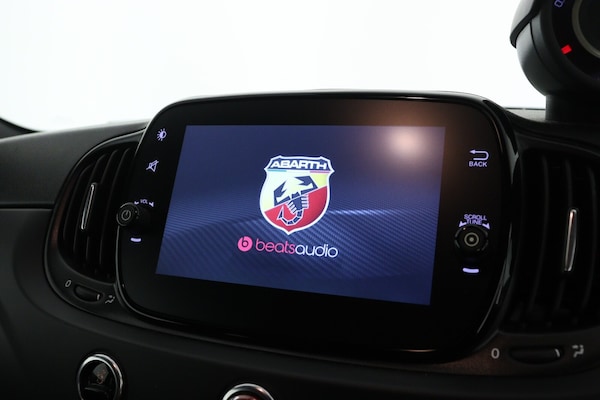 Used Abarth 695 2023 for sale - 76062082: Photo 15