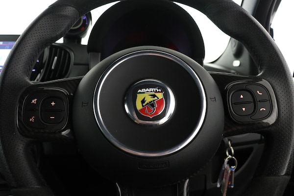 Used Abarth 695 2023 for sale - 76062082: Photo 22