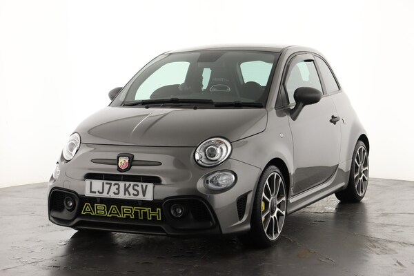Used Abarth 695 2023 for sale - 76062082: Photo 7