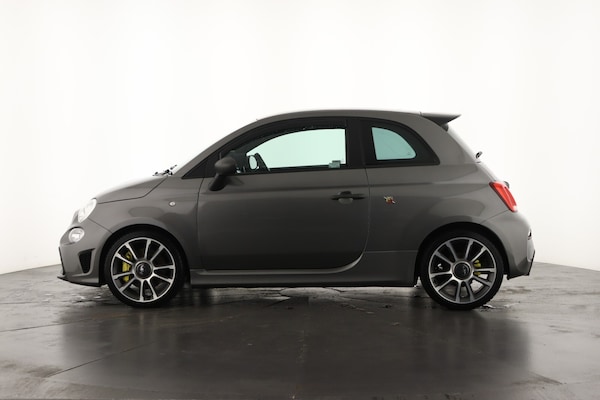 Used Abarth 695 2023 for sale - 76062082: Photo 8