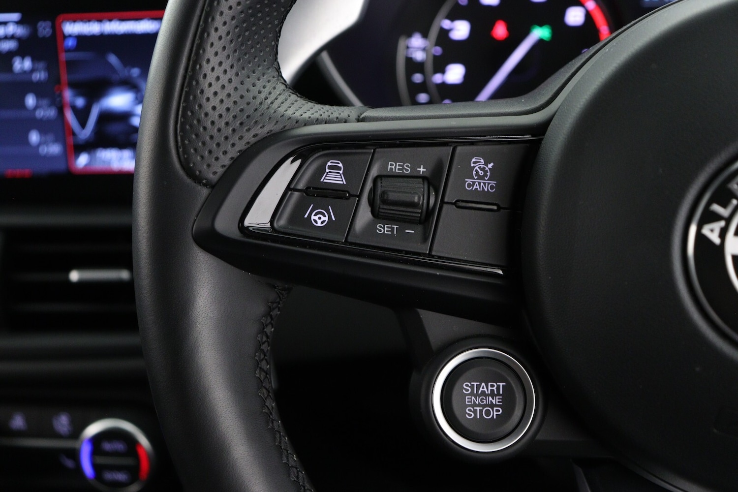 Used Alfa Romeo Giulia 2021 for sale - 76037844: Photo 28