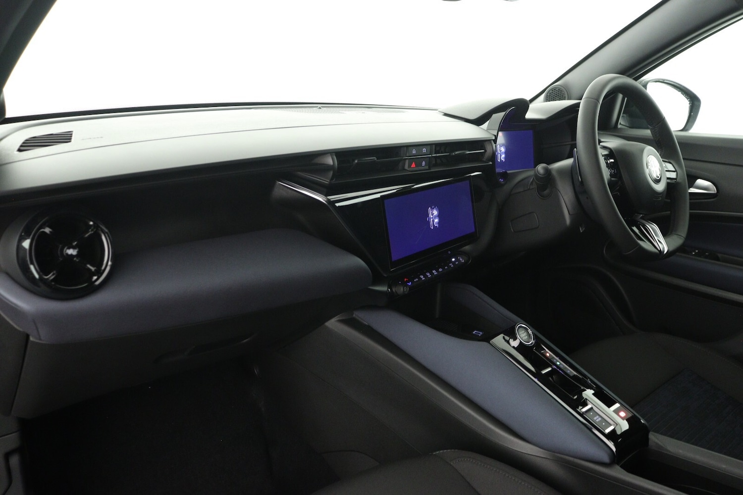 Used Alfa Romeo Junior 2025 for sale - 76614964: Photo 12