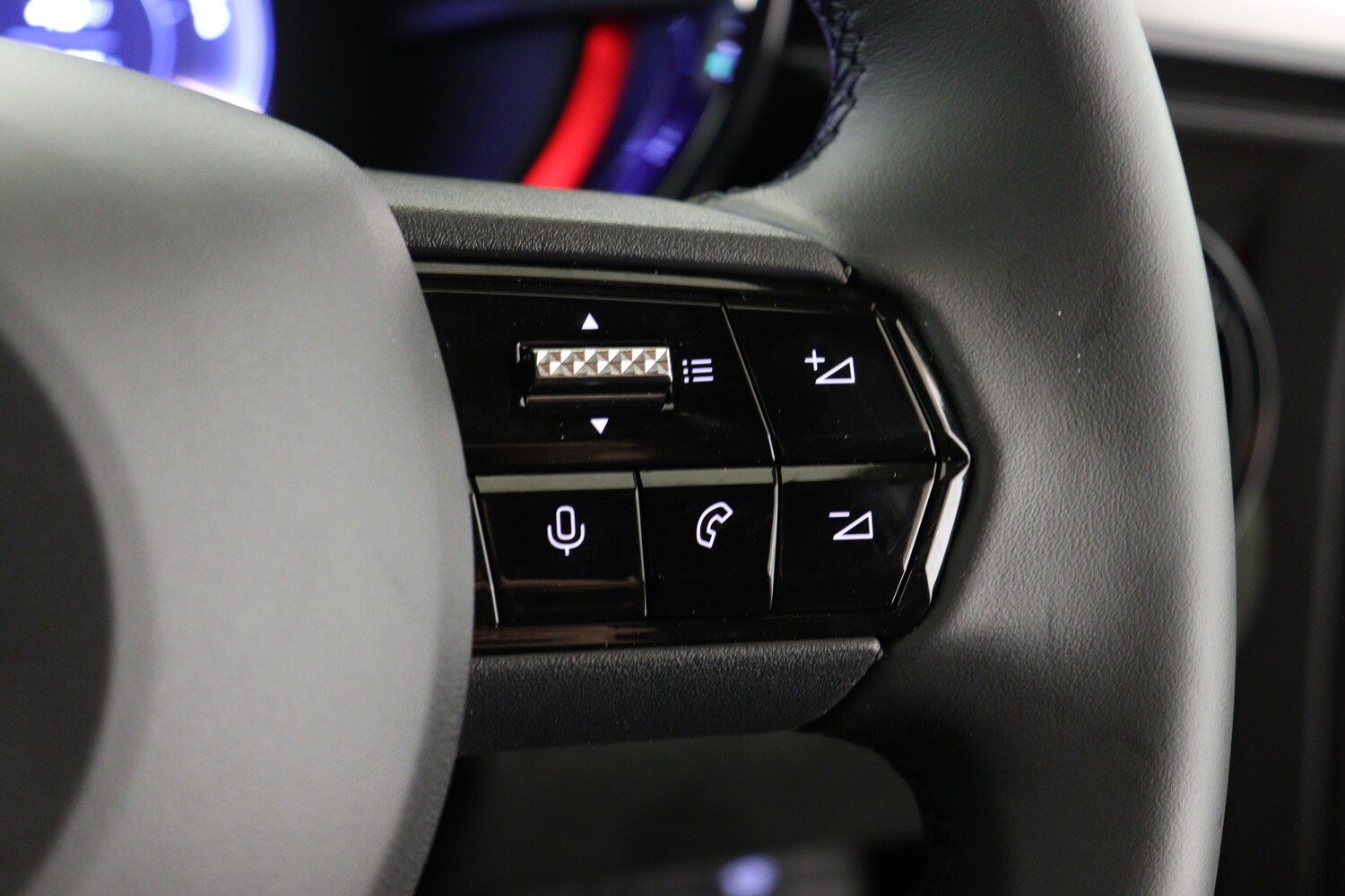 Used Alfa Romeo Junior 2025 for sale - 76615186: Photo 25