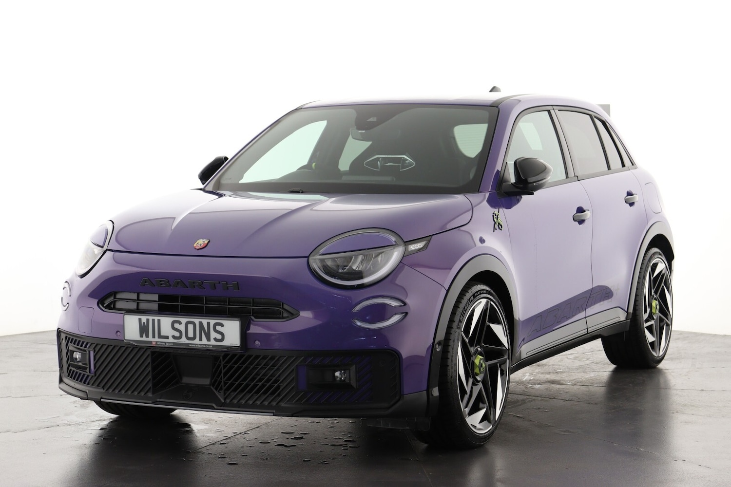 Used Abarth 600e 2025 for sale - 76615221: Photo 6