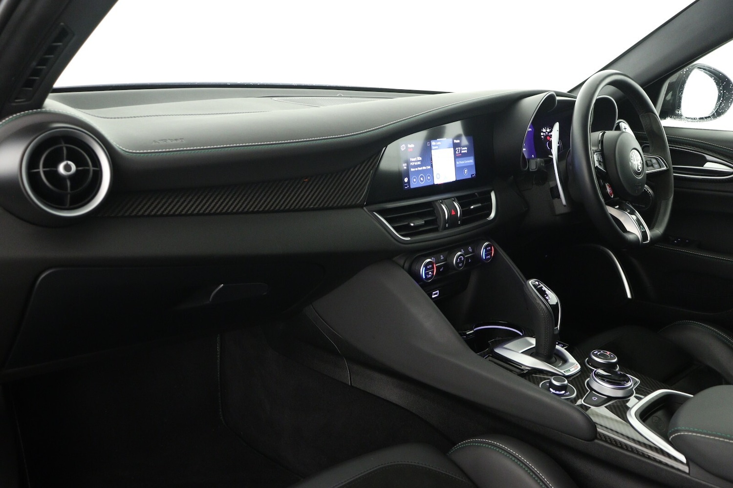 Used Alfa Romeo Giulia 2022 for sale - 77333211: Photo 14