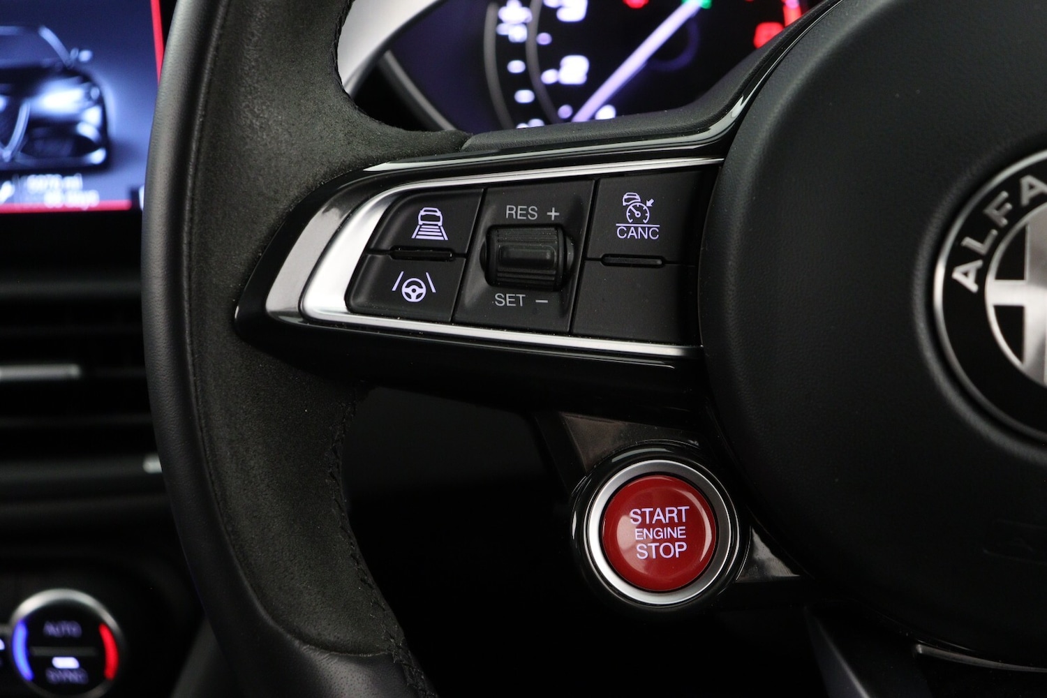 Used Alfa Romeo Giulia 2022 for sale - 77333211: Photo 29