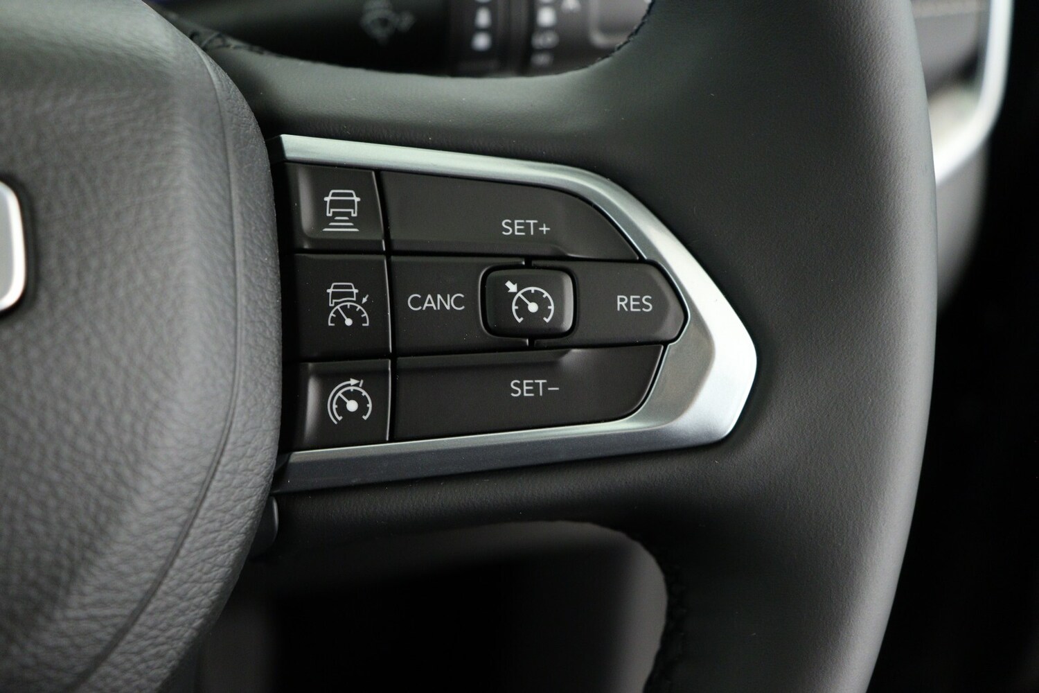 Used Jeep Compass 2024 for sale - 75763569: Photo 25