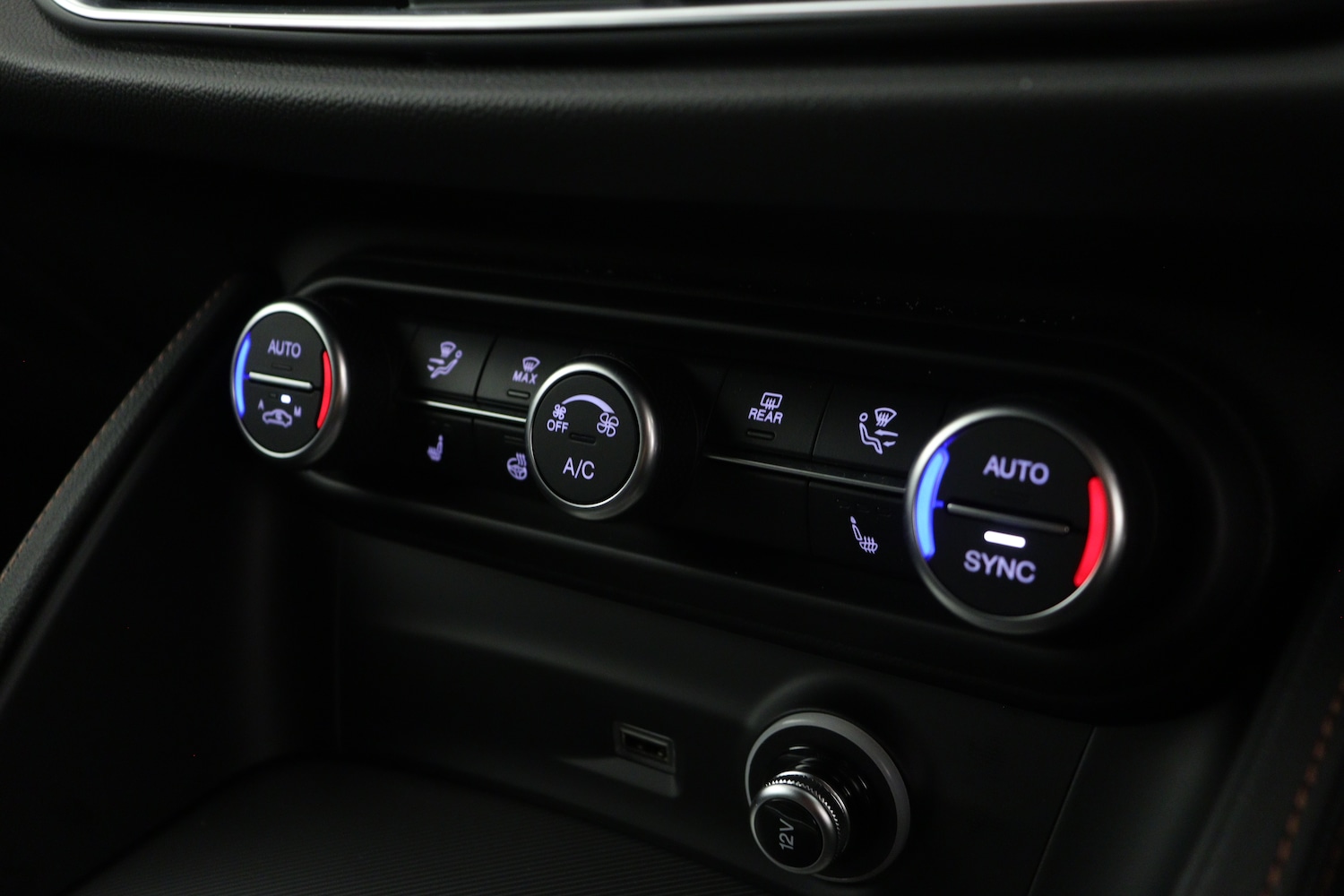 Used Alfa Romeo Stelvio 2025 for sale - 76615330: Photo 18