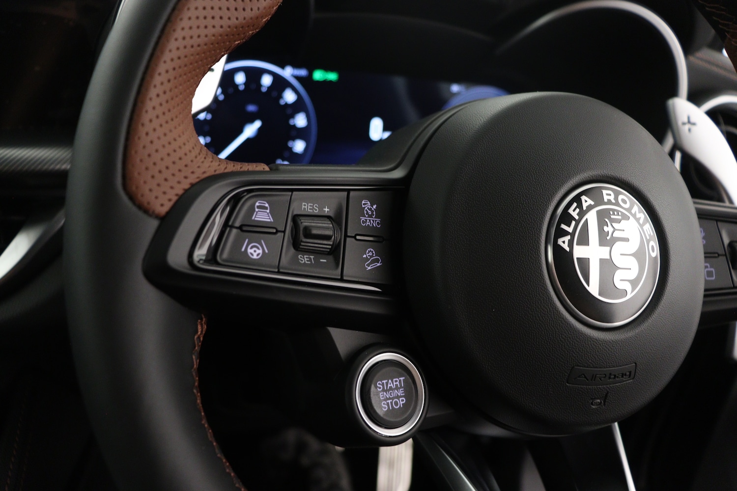 Used Alfa Romeo Stelvio 2025 for sale - 76615330: Photo 19