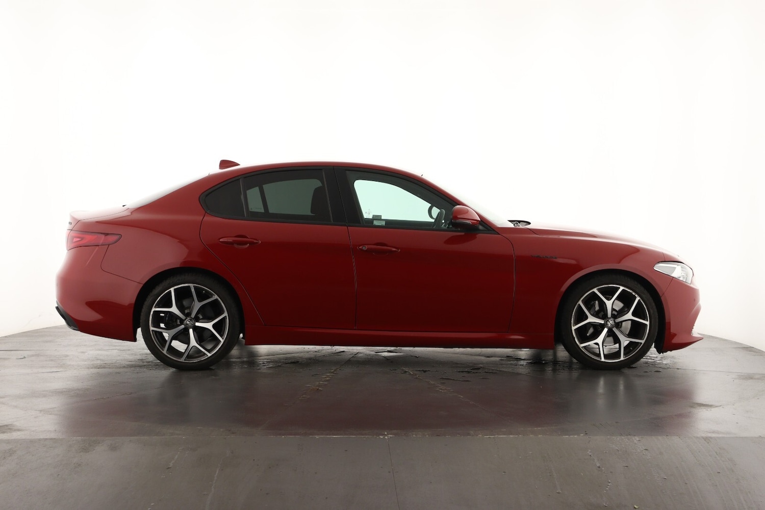 Used Alfa Romeo Giulia 2022 for sale - 76575165: Photo 5