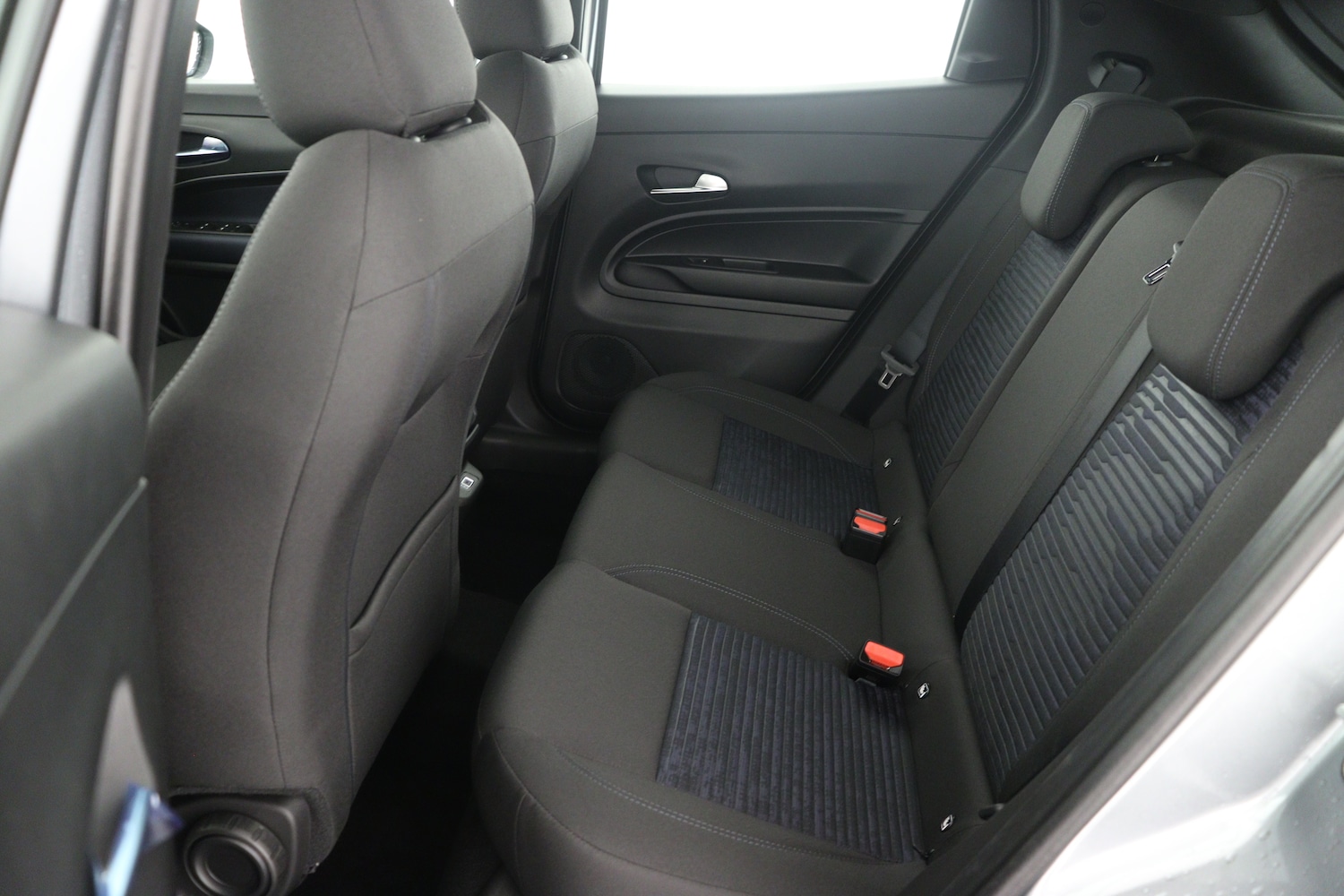 Used Alfa Romeo Junior 2025 for sale - 76615350: Photo 11