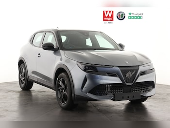 Used Alfa Romeo Junior 2025 for sale - 76615350: Photo