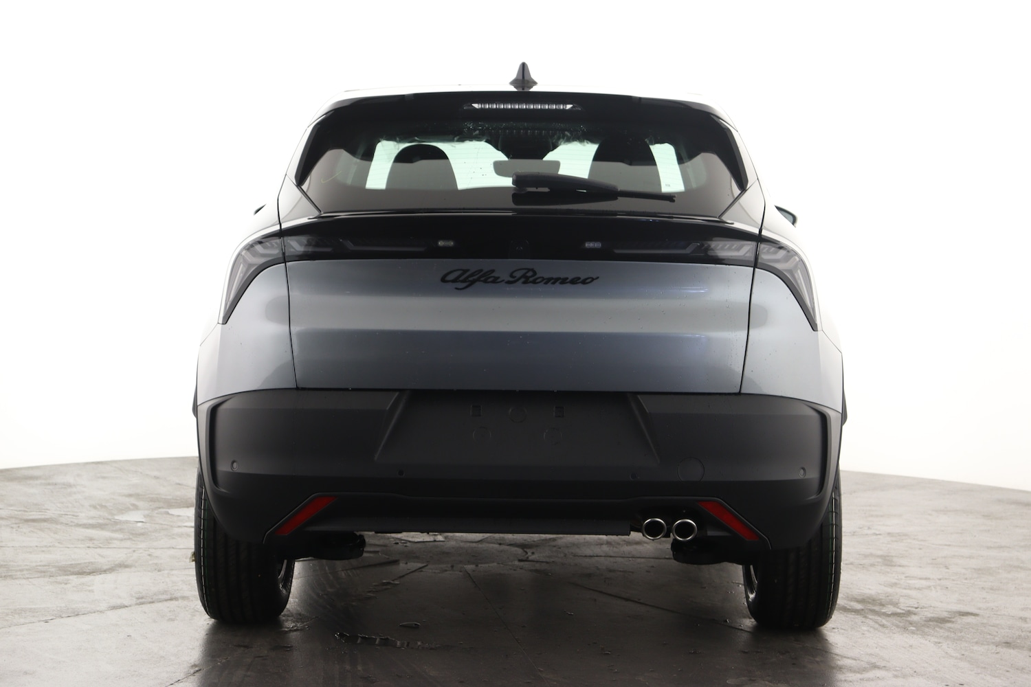 Used Alfa Romeo Junior 2025 for sale - 76615350: Photo 2