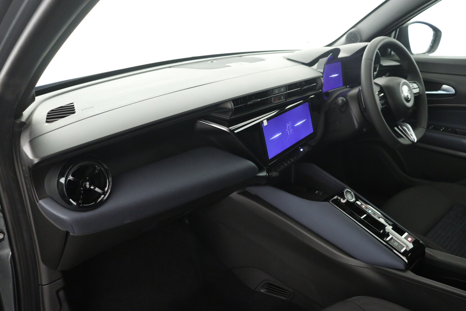 Used Alfa Romeo Junior 2025 for sale - 76615350: Photo 9