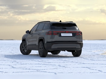 Used Jeep Compass 2025 for sale - 76817844: Photo