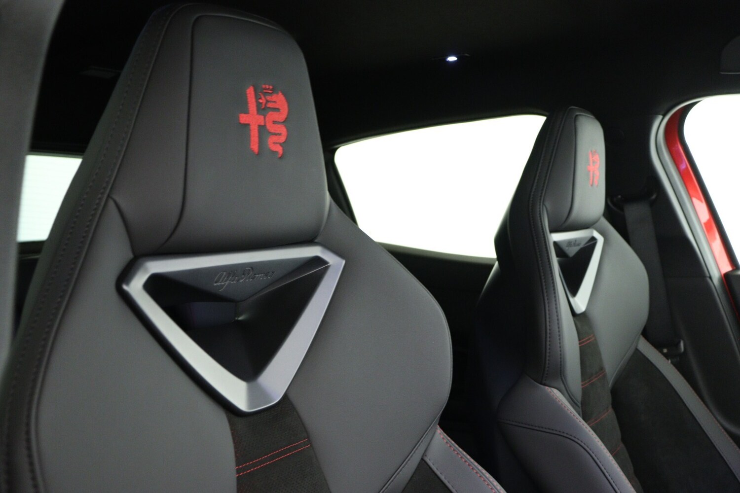 Used Alfa Romeo Junior 2026 for sale - 77225052: Photo 18