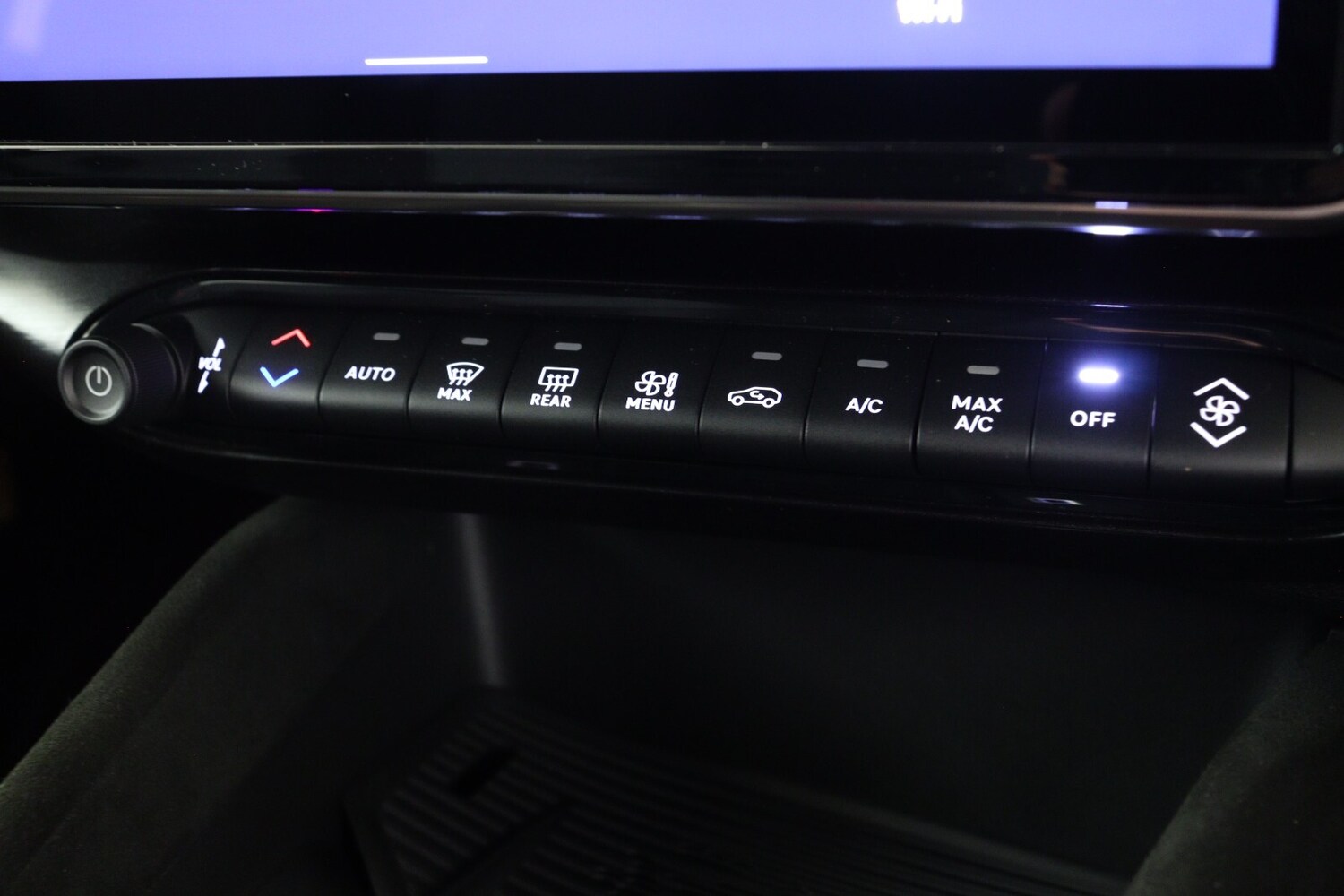 Used Alfa Romeo Junior 2026 for sale - 77225052: Photo 24