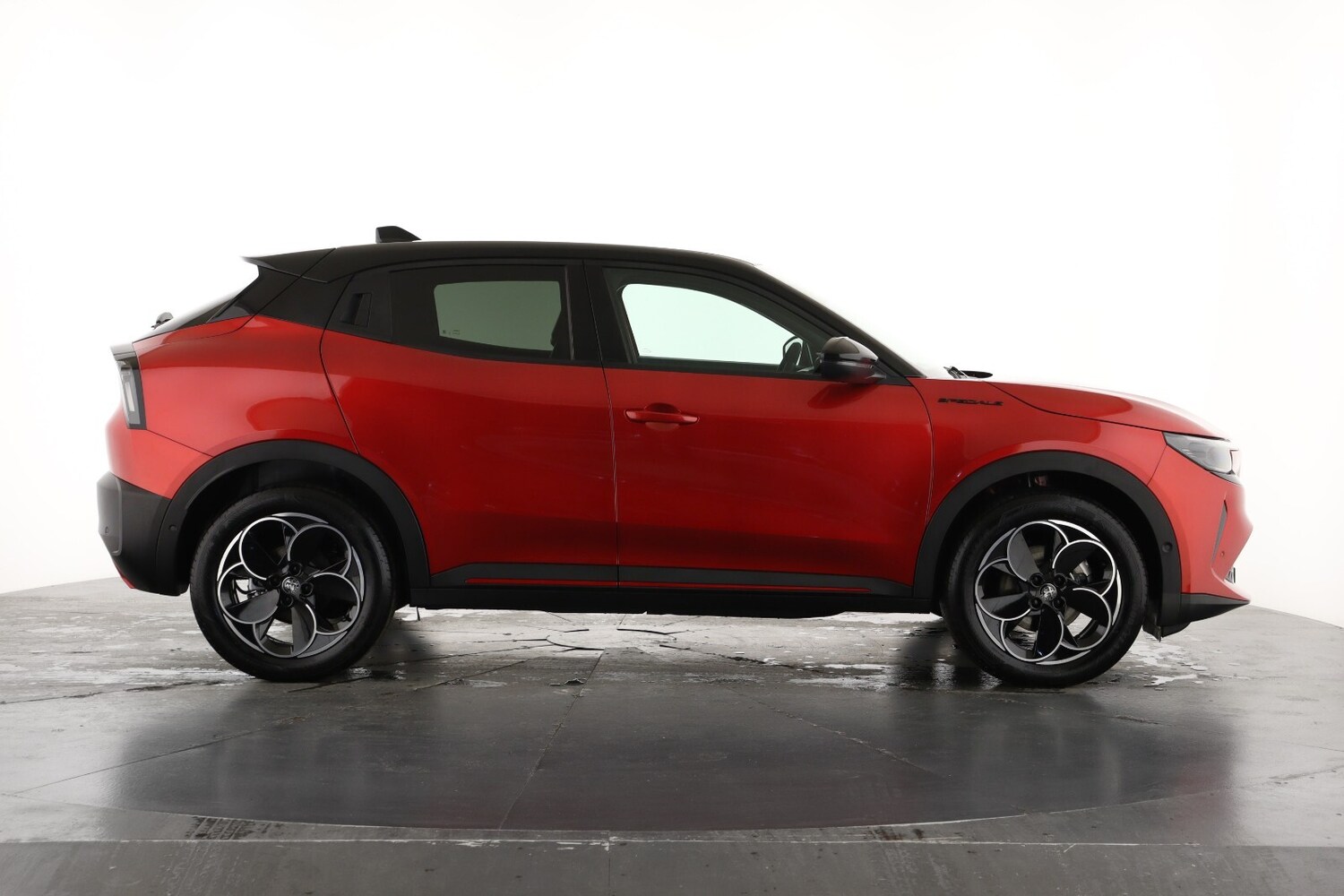 Used Alfa Romeo Junior 2026 for sale - 77225052: Photo 4