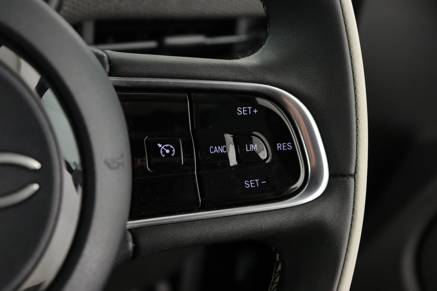 Used Fiat 500 2023 for sale - 77592116: Photo 22