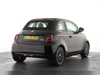 Used Fiat 500 2023 for sale - 77592116: Photo