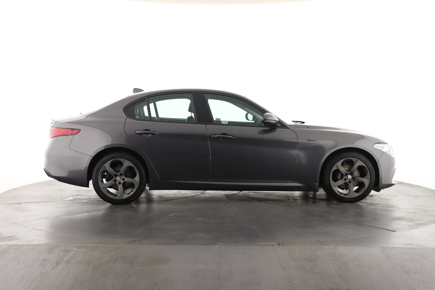 Used Alfa Romeo Giulia 2021 for sale - 76384378: Photo 5