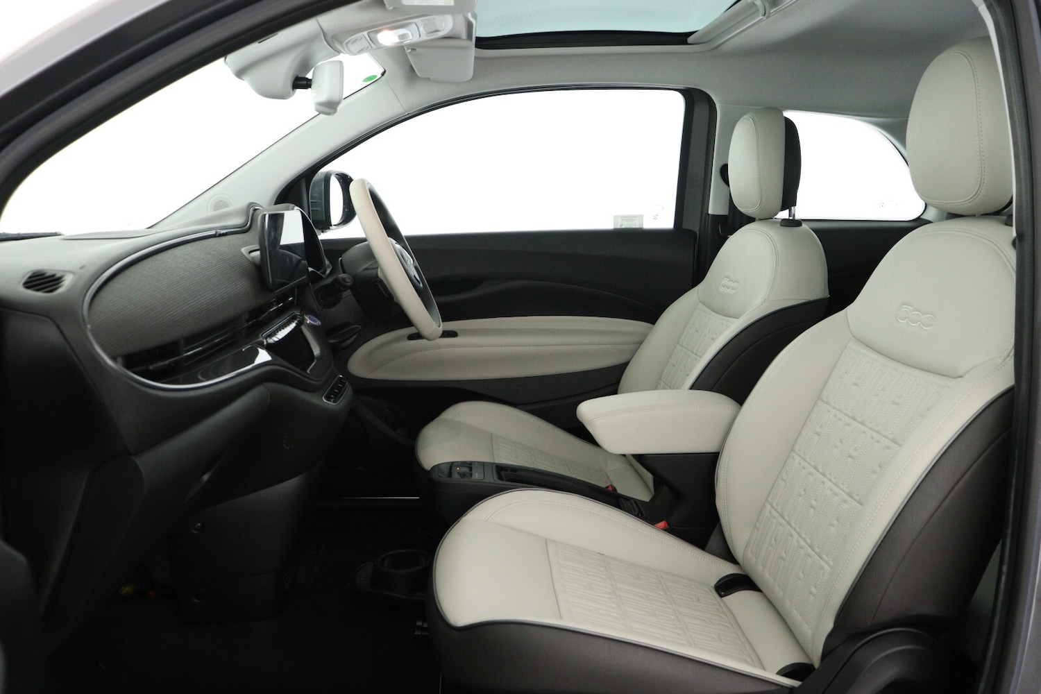 Used Fiat 500 2021 for sale - 76977624: Photo 11