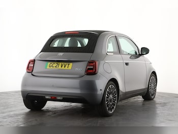 Used Fiat 500 2021 for sale - 77170493: Photo