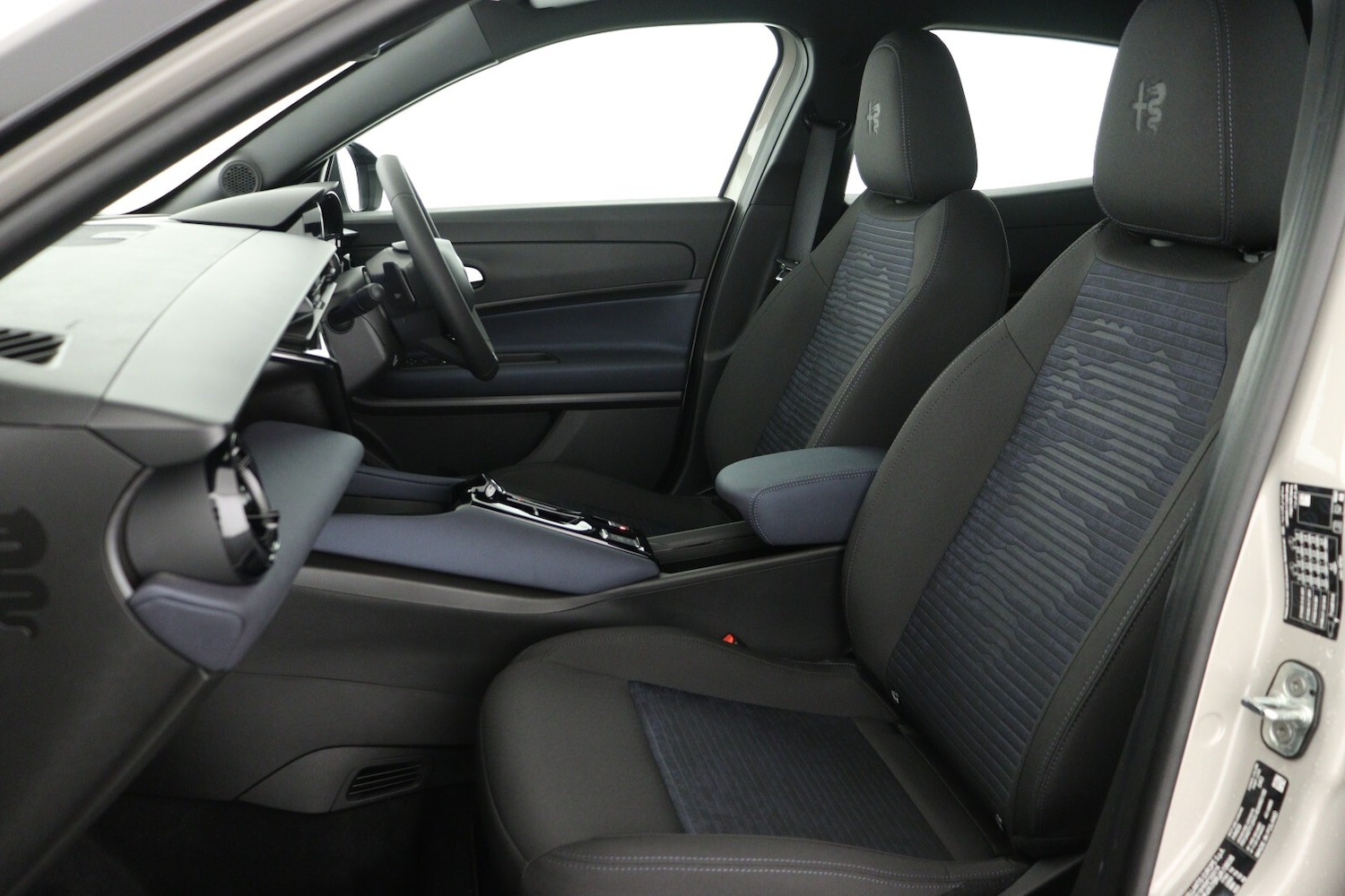 Used Alfa Romeo Junior 2026 for sale - 77224989: Photo 10