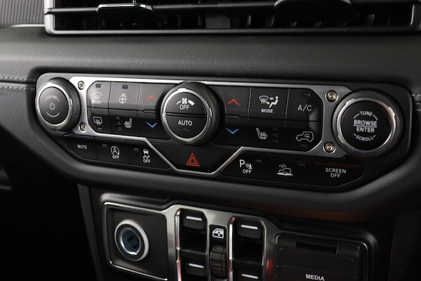Used Jeep Wrangler 2025 for sale - 75763367: Photo 18