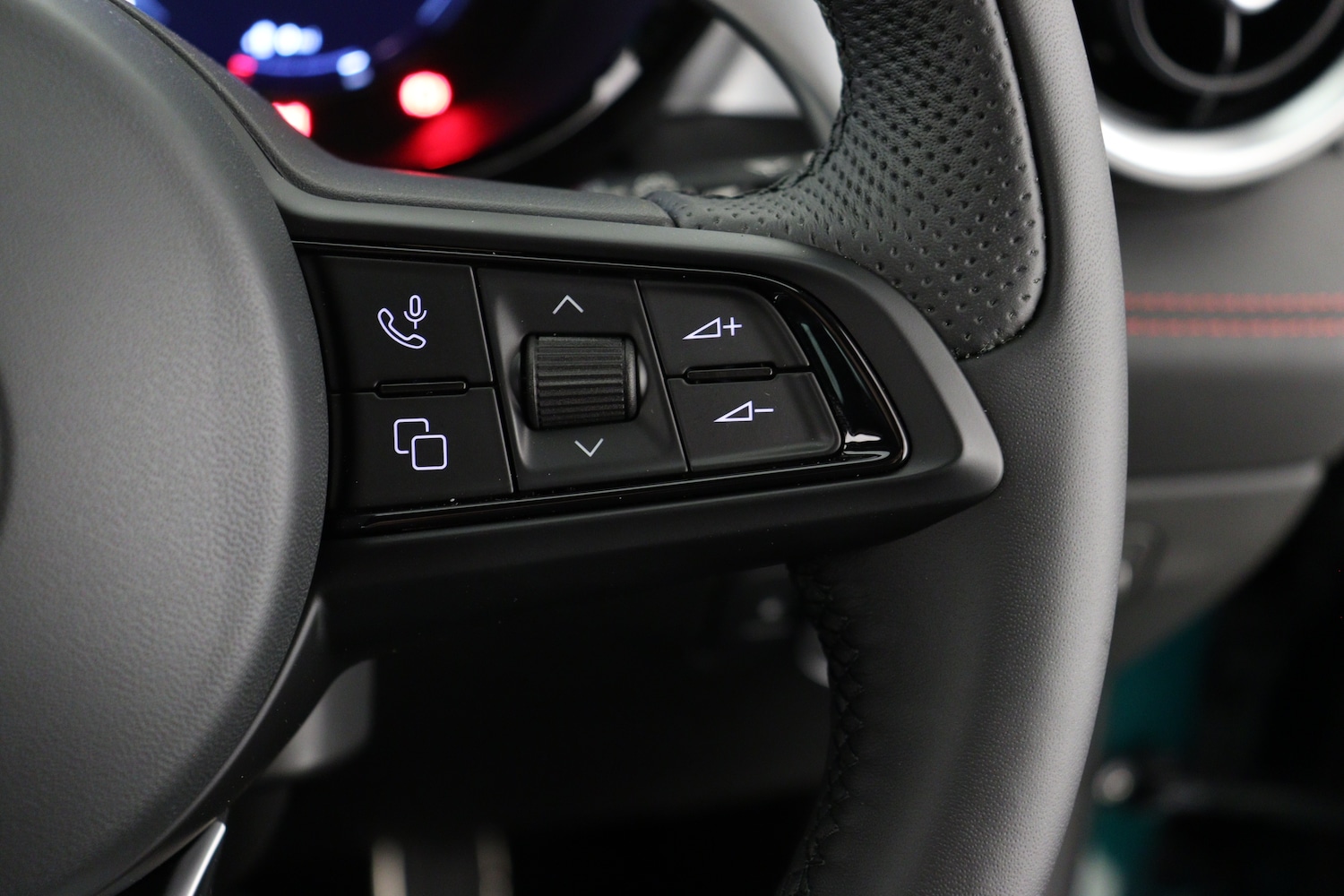 Used Alfa Romeo Tonale 2025 for sale - 76615367: Photo 28