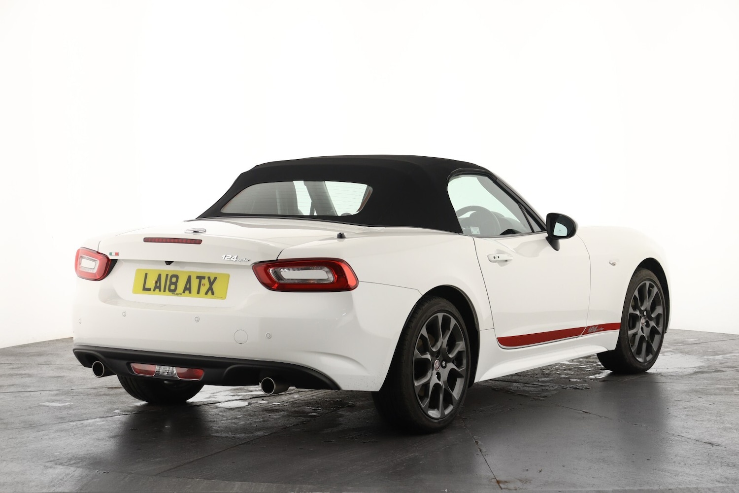 Used Fiat 124 Spider 2018 for sale - 77442550: Photo 3