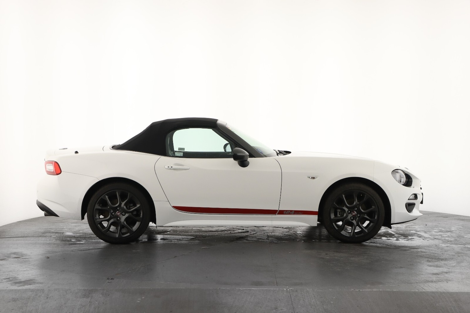 Used Fiat 124 Spider 2018 for sale - 77442550: Photo 5