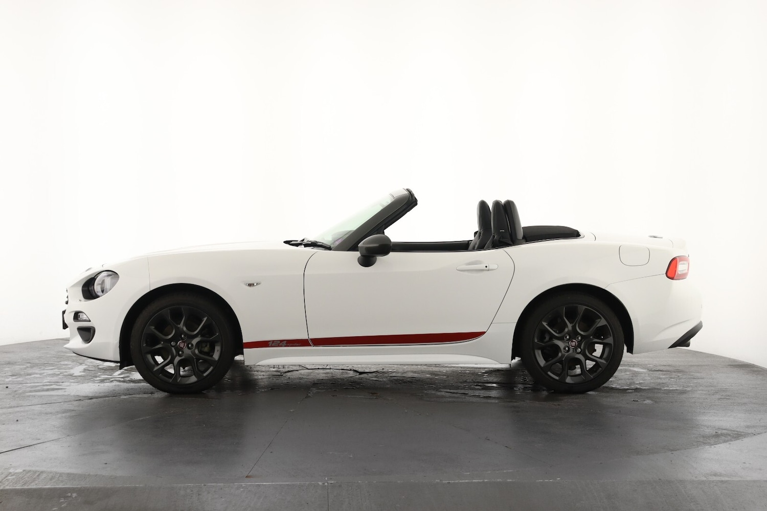 Used Fiat 124 Spider 2018 for sale - 77442550: Photo 8