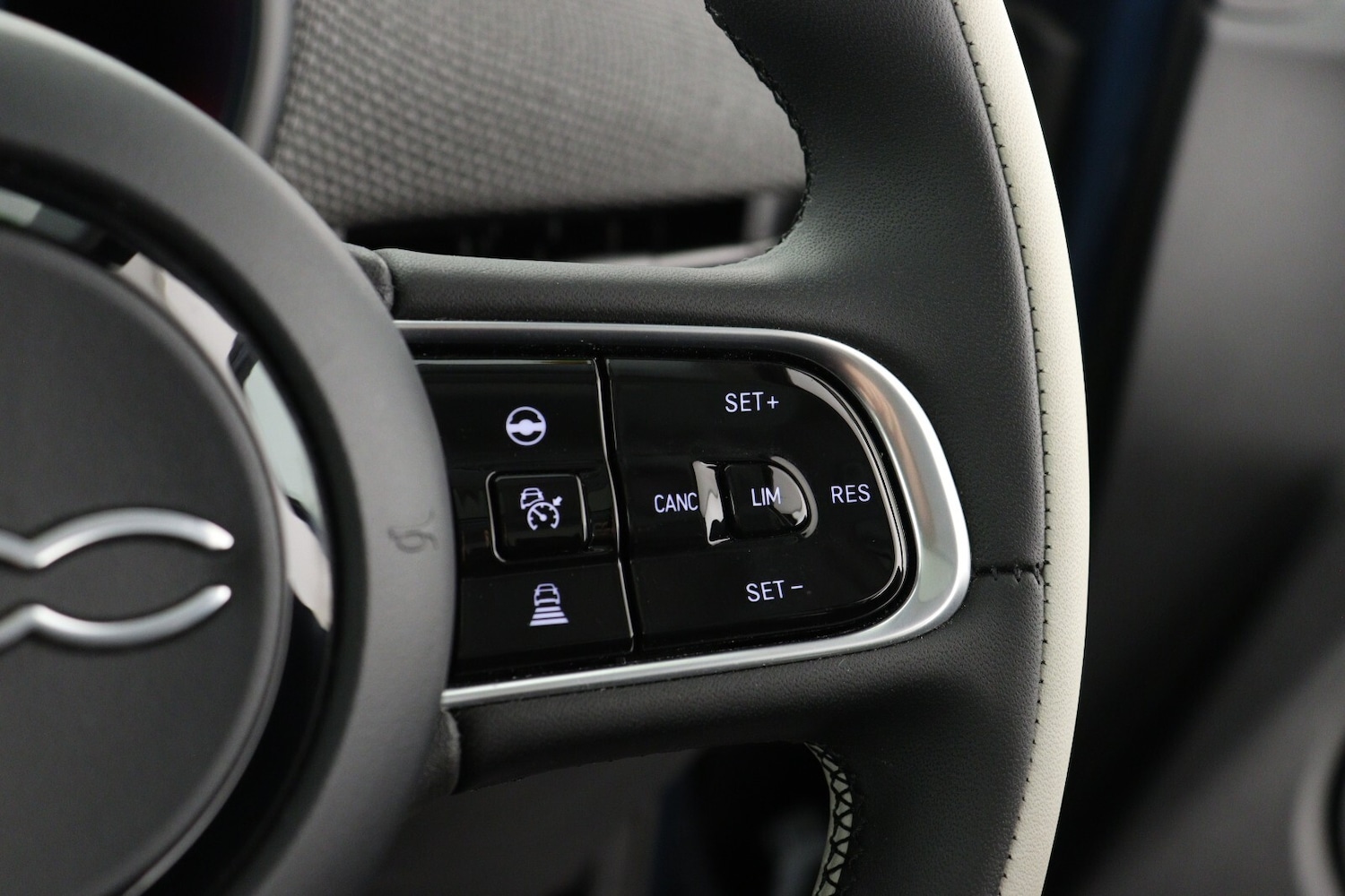 Used Fiat 500 2022 for sale - 76948372: Photo 25