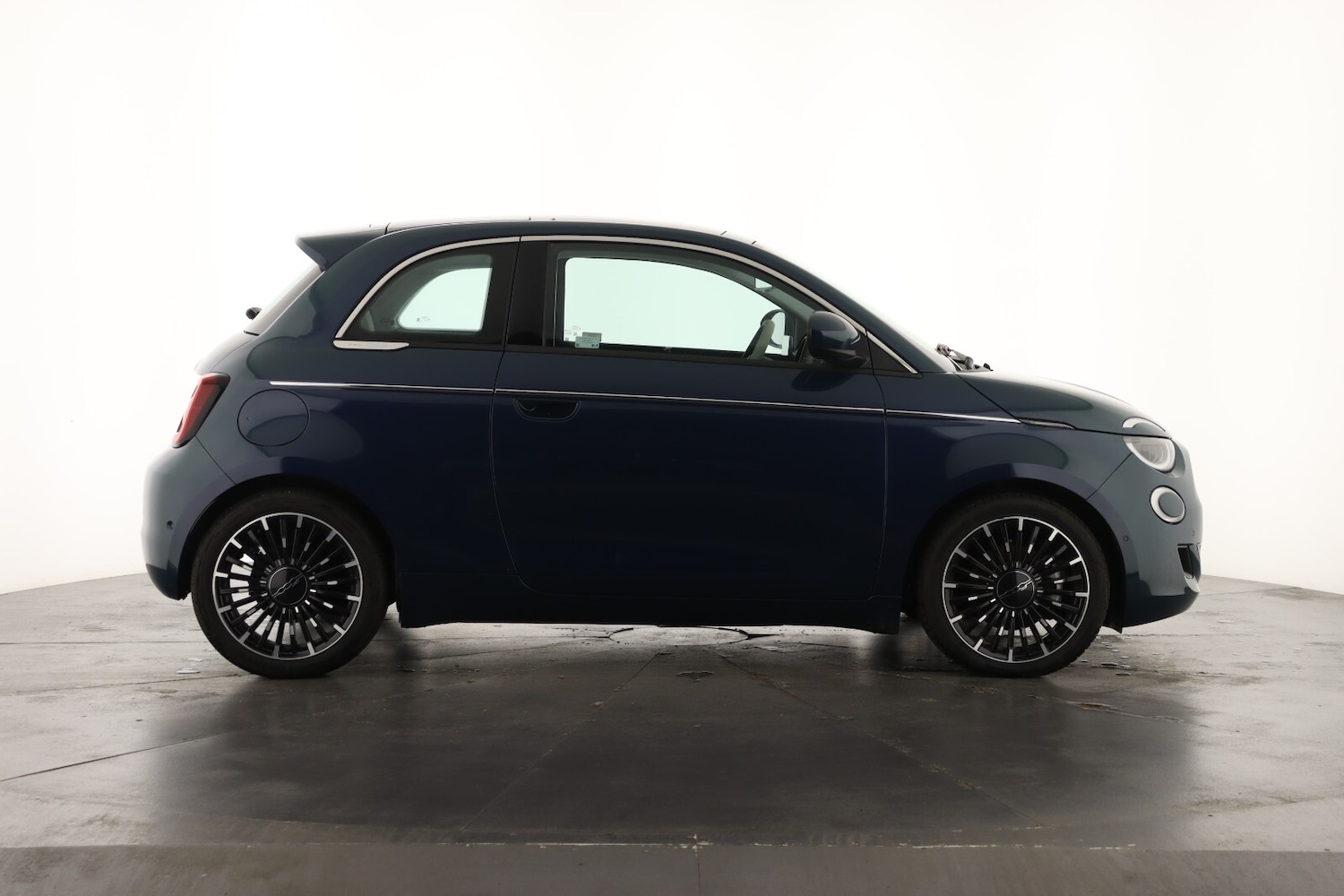 Used Fiat 500 2022 for sale - 76948372: Photo 5