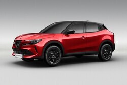 Used Alfa Romeo Junior 2025 for sale - 76615342: Photo 1