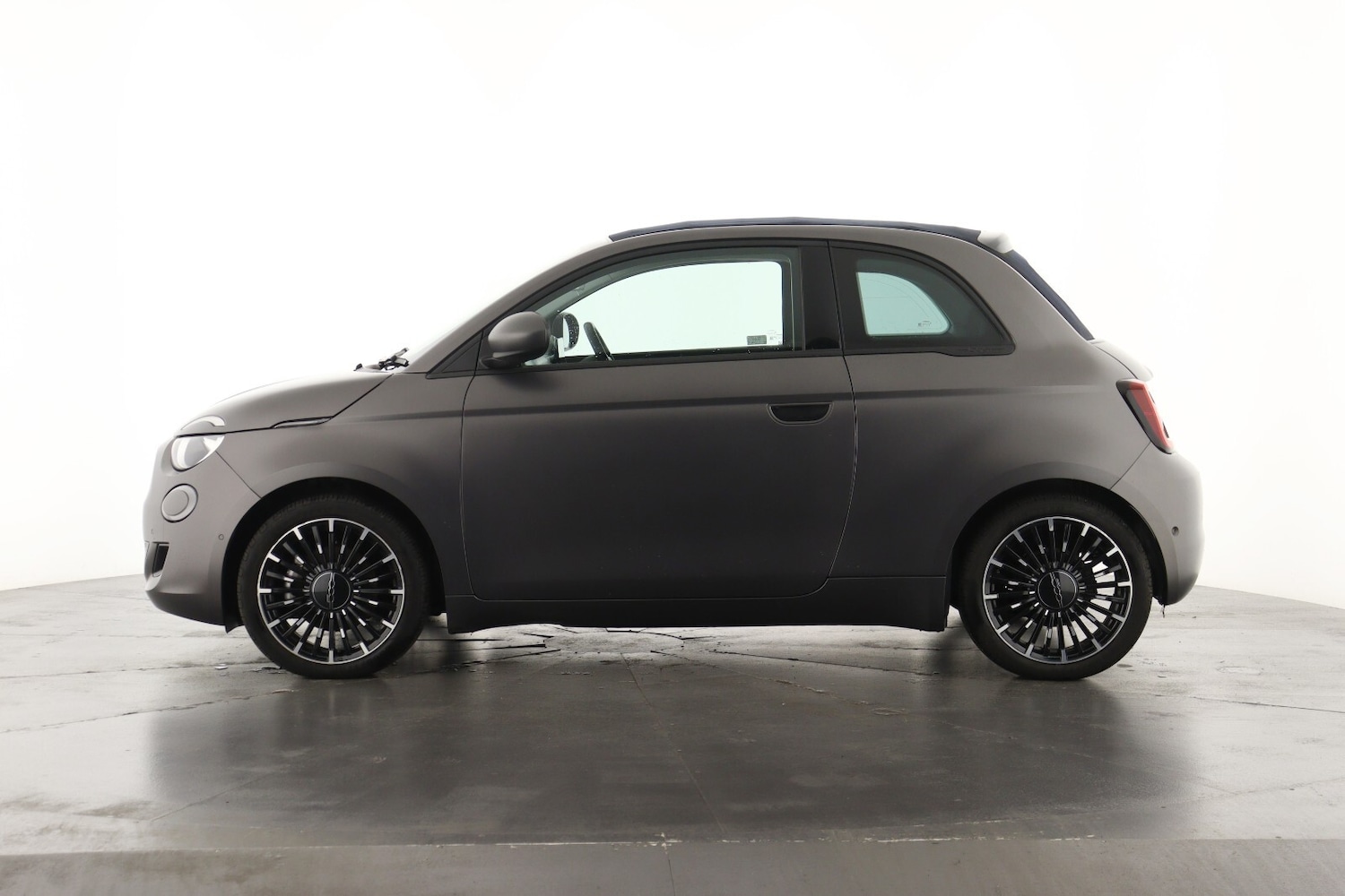 Used Fiat 500 2021 for sale - 76901409: Photo 7