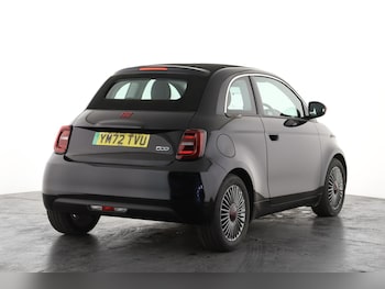 Used Fiat 500 2023 for sale - 77803837: Photo