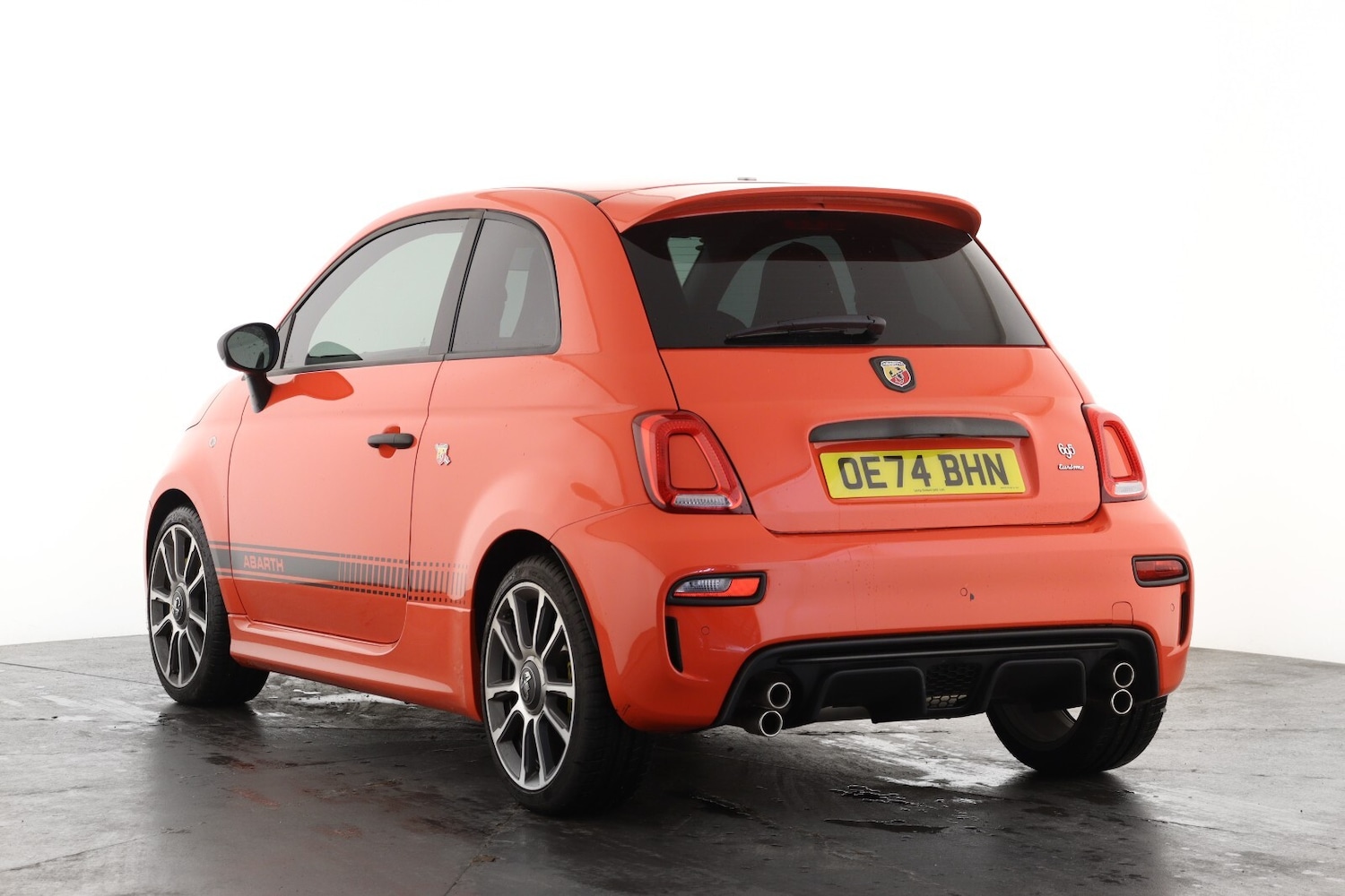 Used Abarth 695 2024 for sale - 77380962: Photo 9
