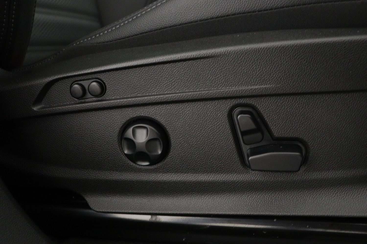 Used Alfa Romeo Stelvio 2025 for sale - 77247995: Photo 17