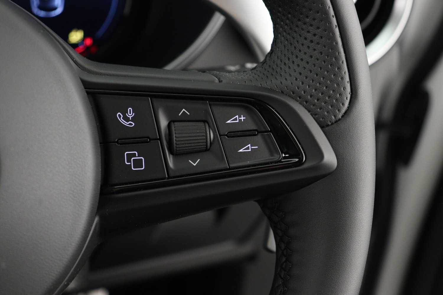 Used Alfa Romeo Stelvio 2025 for sale - 77247995: Photo 31