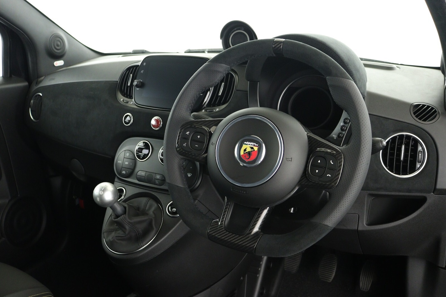 Used Abarth 695 2025 for sale - 78000316: Photo 18